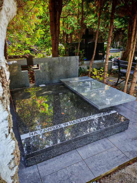 Zdjęcie na okładce dla Rzętała Usługi Kamieniarskie